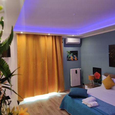 Suite Maison Tropical - Luxury Apartment In Bari Extérieur photo