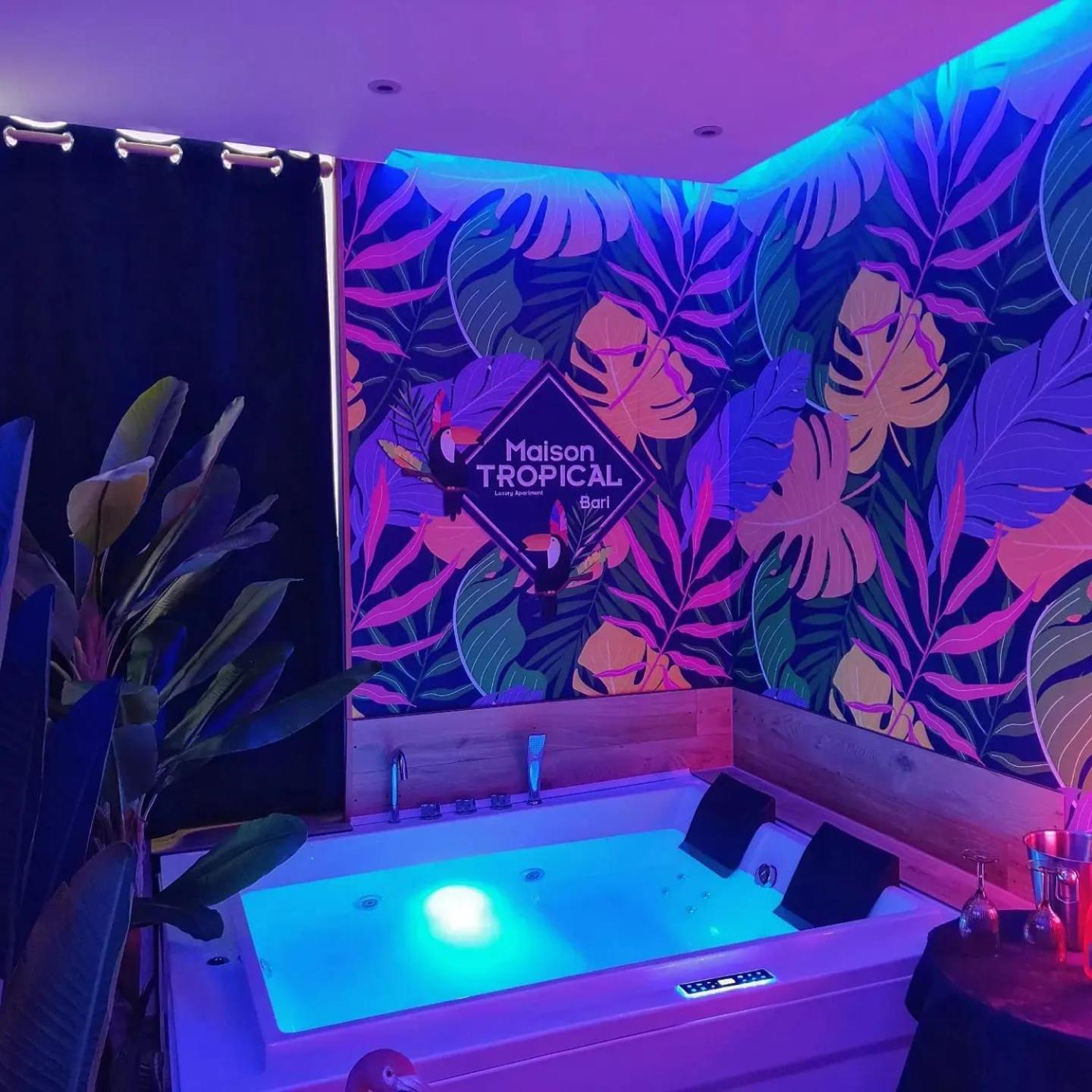 Suite Maison Tropical - Luxury Apartment In Bari Extérieur photo